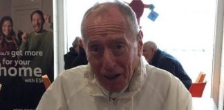 Homem de 80 anos quebra recorde mundial